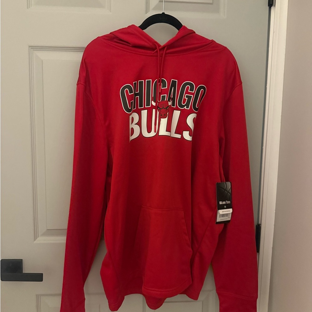 NWT Chicago Bulls Red Tech Fleece Hoodie – Size 2X (’47 Brand)
